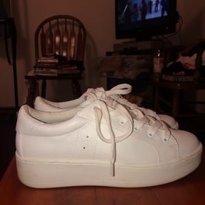 Steve Madden Bertie Platform Sneakers